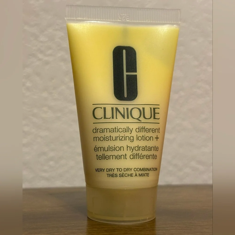 CLINIQUE 5 Piece Set NEW! - Picture 16 of 17